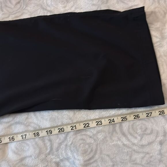 Columbia sportswear gorprcore women roll up black cargo outdoor pants. Size 16. - Picture 13 of 13